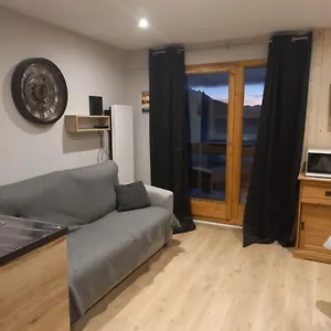 appartement-7-couchages.hotels-rhonealpes.com/